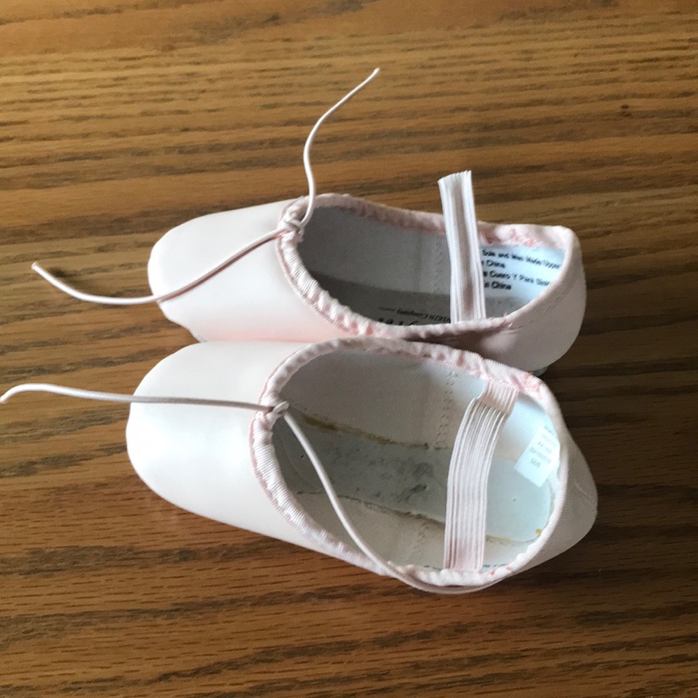 Toddler Pink Ballerina Slippers Size 9
